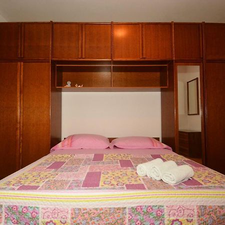 Apartman Vanja โอมิช ภายนอก รูปภาพ